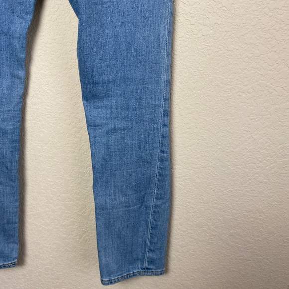 BDG Twig High Rise Light Wash Skinny Cotton Blend Jeans Size 29” - Picture 12 of 15
